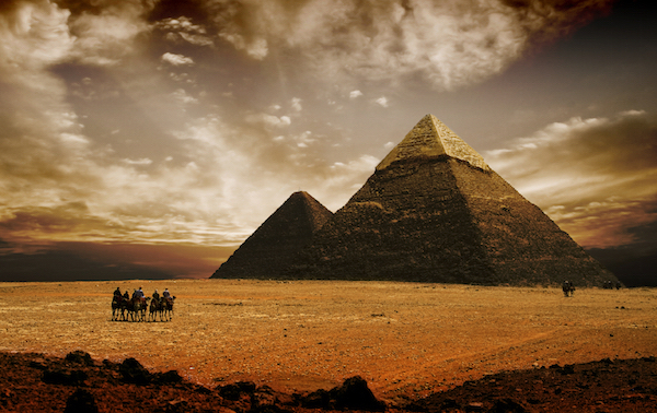 Auri chapter1 Pyramid